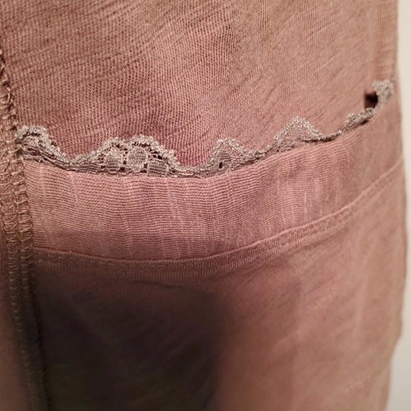 HOODED VEST - Picture 4 of 6